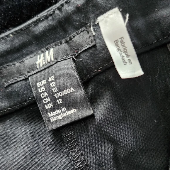 Black Shorts - Picture 3 of 4